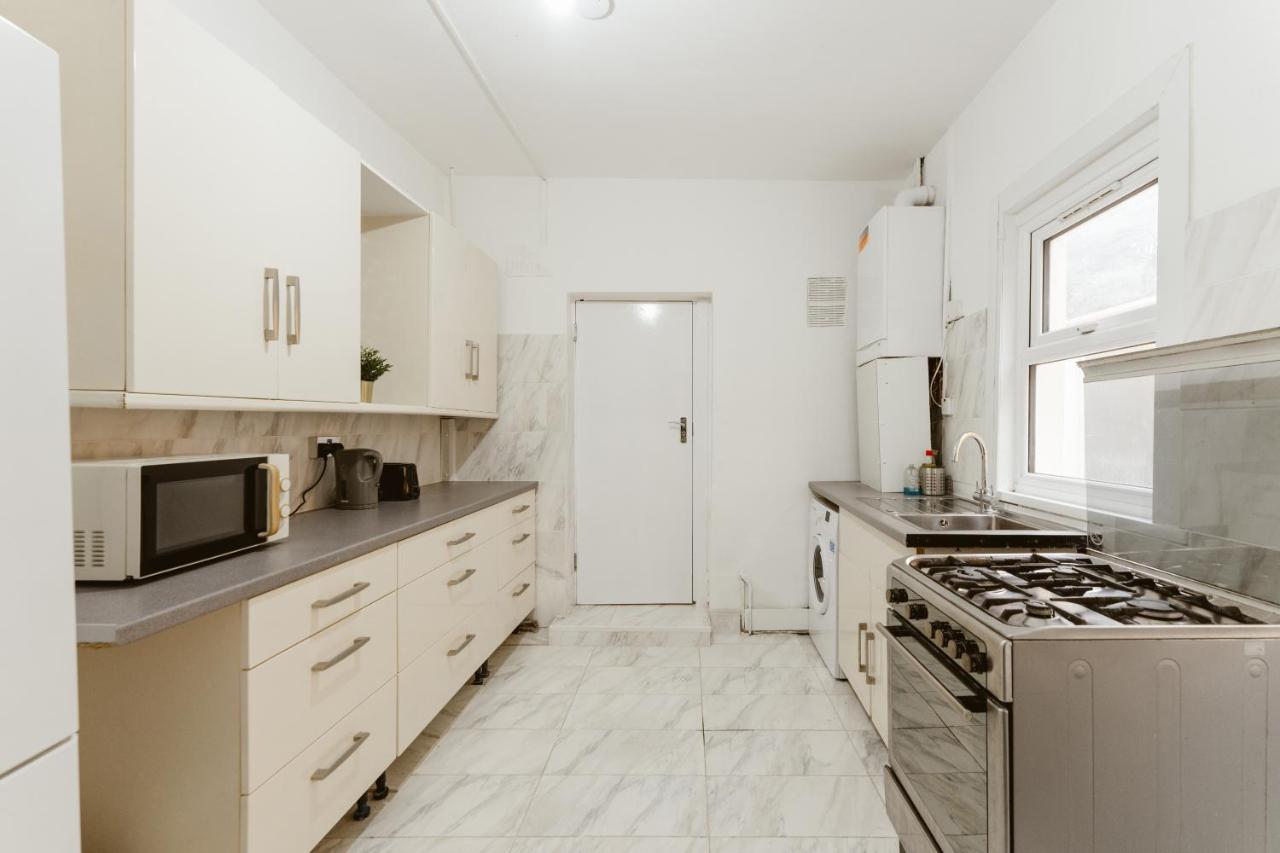 Great Rooms In Plaistow Londra Dış mekan fotoğraf