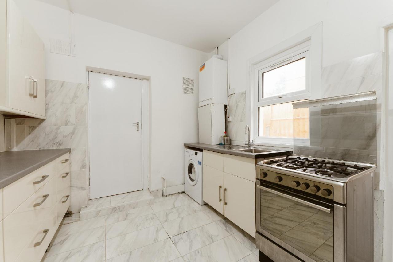 Great Rooms In Plaistow Londra Dış mekan fotoğraf